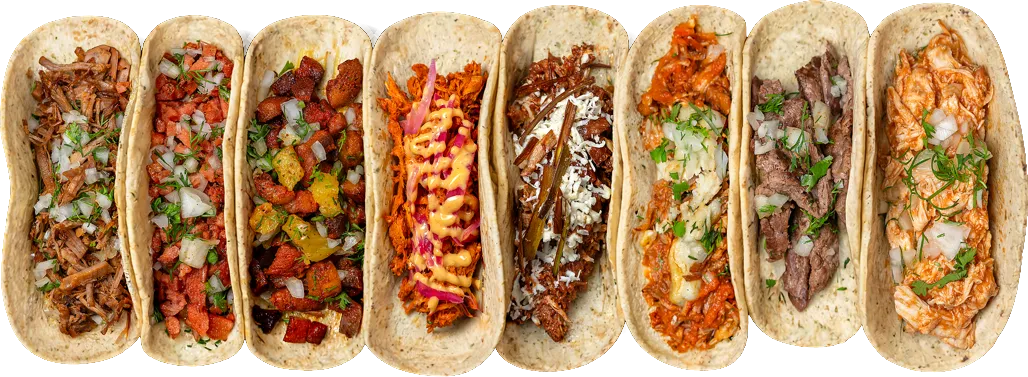 Fila de ocho tacos callejeros: carne mechada, chorizo, pastor, cochinita, pollo con mole, birria, bistec y pollo chipotle